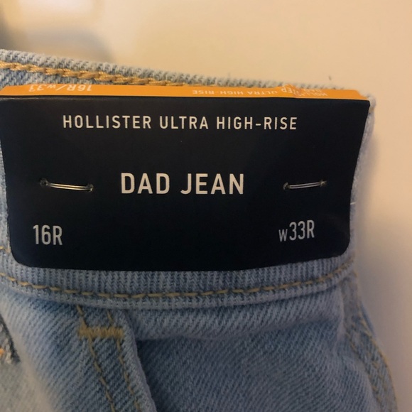 NWT Hollister Ultra High Rise Light Wash Dad Jeans - Picture 2 of 7